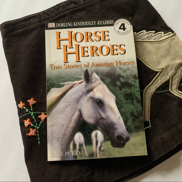 LANDS’ END Horse Skirt & Horse Heroes Book, Equine Bundle, Girls Size 4 - Picture 3 of 10
